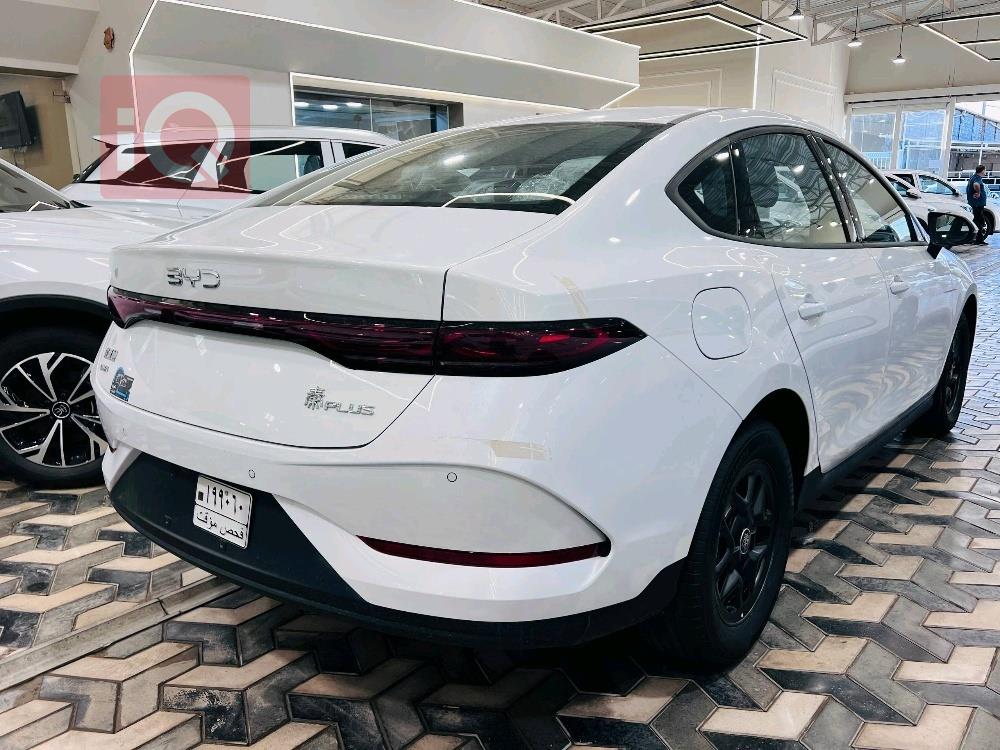 بي واي دي Qin Plus